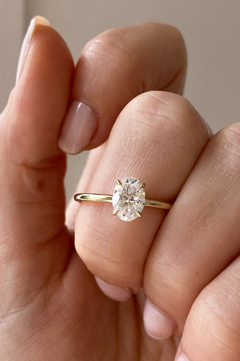 11 dainty engagement rings for girls who hate bling
