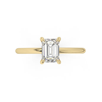 1 carat emerald engagement ring