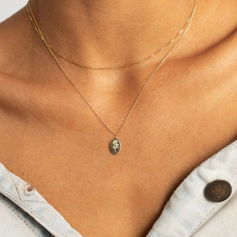 rose necklace