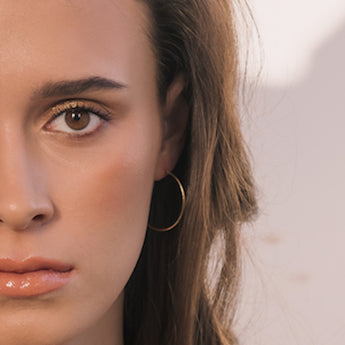 thin large gold hoops